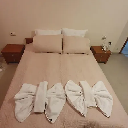 アパートホテル Luxory In 4 Star St Ivan Rilski, 4*